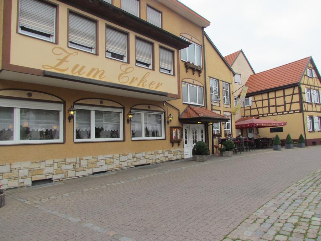 Hotel Zum Erker Trebur Exterior foto
